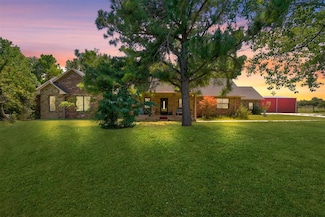828 SW 2nd St, Goldsby, OK 73093