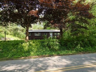 708 Crystal St, Haverhill, MA 01832