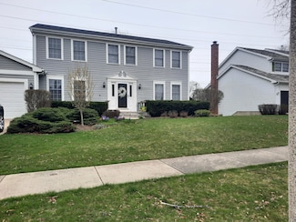 1565 Old Barn Cir, Libertyville, IL 60048