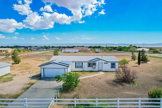 8816 W Avenue D, Lancaster, CA 93536