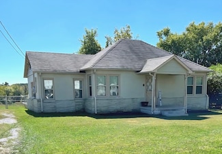 431 Elm St, Baxter, TN 38544