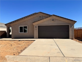 724 Vista Grande Dr, Kingman, AZ 86409
