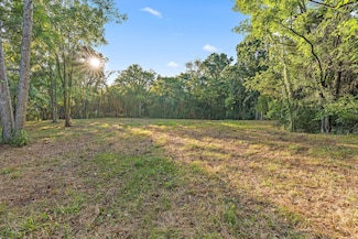 2821 Double Branch Rd, Columbia, TN 38401