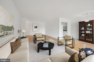 4600 Connecticut Ave NW Unit 309, Washington, DC 20008