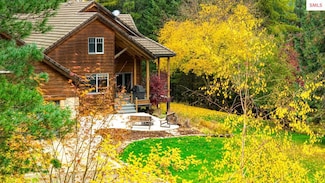 40 Golden Pond Dr, Heron, MT 59844