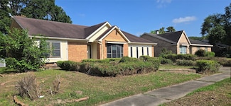 614 Canyon Springs Dr, La Porte, TX 77571