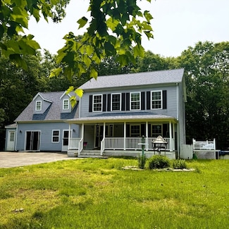 6 Debbie Ln, Assonet, MA 02702