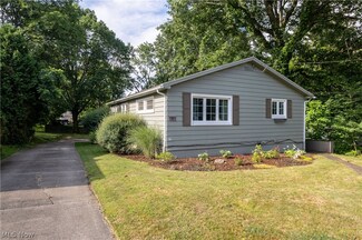 127 W Good Ave, Wadsworth, OH 44281