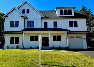 13 Rutledge Rd, Natick, MA 01760