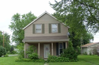 112 W Barnhart St, Monroeville, IN 46773