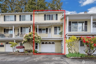 143 S 327th Place Unit 26-2, Federal Way, WA 98003