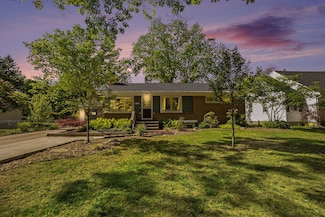 1450 32nd St SE, Grand Rapids, MI 49508