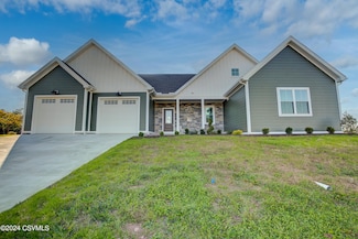 114 Windsor Way, East Buffalo Township, PA 17837