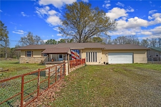 866 Larue Ridge Rd, Dover, AR 72837