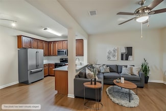 2506 Durango Ridge Dr, Bedford, TX 76021