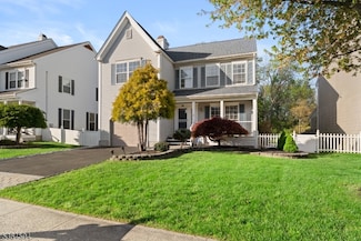 54 Magellan Way, Franklin Park, NJ 08823