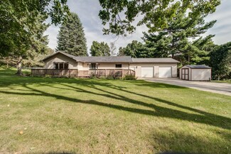 13799 C Dr S, Marshall, MI 49068