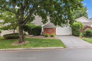 89 Almond Rd, Freehold, NJ 07728