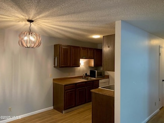 1061 W Beaver Creek Blvd Unit 102, Avon, CO 81620