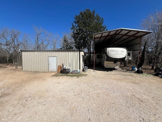 154 Hcr 1217, Blum, TX 76627