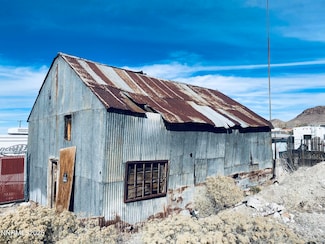 237 Summit St, Tonopah, NV 89049