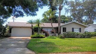 6720 15th Ave N, Saint Petersburg, FL 33710