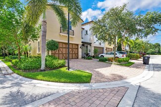 2090 Foxtail View Ct, West Palm Beach, FL 33411