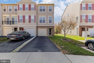15687 John Diskin Cir, Woodbridge, VA 22191