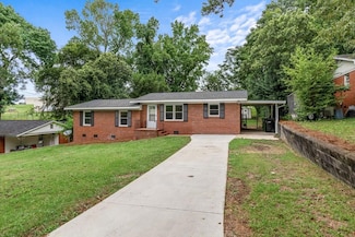 217 Moss Dr, Columbus, GA 31904