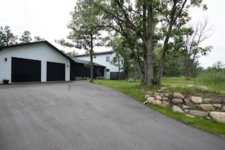 11021 Acorn Ridge Rd NW, Bemidji, MN 56601