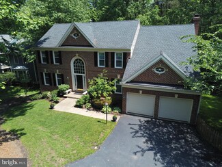 4238 Brittany Ct, Woodbridge, VA 22192