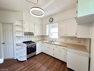 9 Cambridge Ave Unit 1, Garfield, NJ 07026