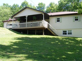 487 Kreinbrook Hill Rd, Mount Pleasant, PA 15666