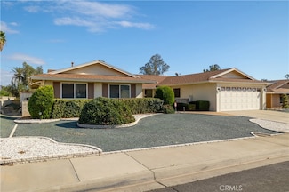 28670 Portsmouth Dr, Sun City, CA 92586