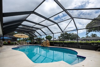 2066 5th Ct SE, Vero Beach, FL 32962