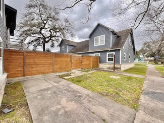 3420 Michigan St Unit 2, Baytown, TX 77520