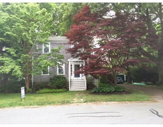 38 Anthony St, South Dartmouth, MA 02748