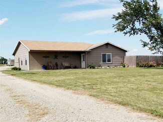 2216 SW 170th St, Douglass, KS 67039