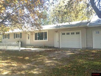 28520 County Road 45, Clarks Grove, MN 56016
