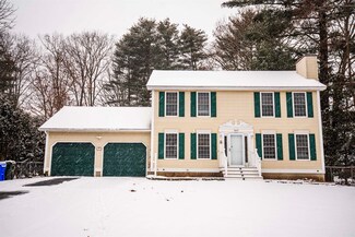 7 Rosewood Ln, Manchester, NH 03103