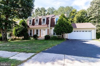 9521 Marcus Ct, Fairfax, VA 22032