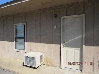 1313 Mcnutt Rd, Conway, AR 72034