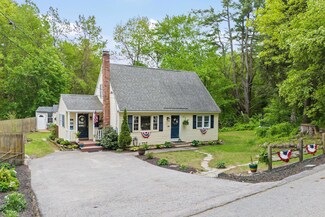 46 Chatel Rd, Goffstown, NH 03045