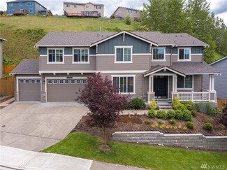 17009 W Hill Dr E, Bonney Lake, WA 98391