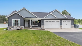 N3366 Flynn Dr, Montello, WI 53949
