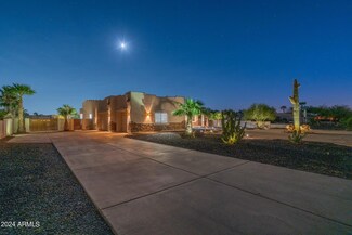 2631 W Desert Hills Dr, Phoenix, AZ 85086