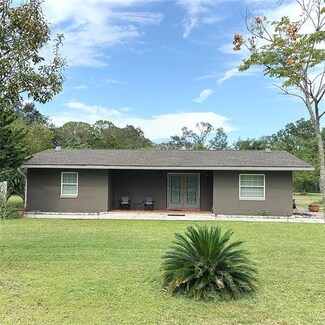 2405 Taylor Rd, Auburndale, FL 33823