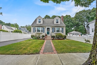 23 Grafton St, Wakefield, MA 01880