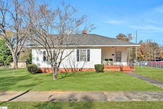 500 W Calhoun St, Joanna, SC 29351