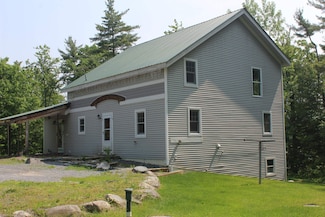 100 Ledge Ln, Bristol, VT 05443